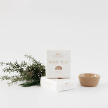 Load image into Gallery viewer, Clarity Soap Bar - Pine and Tea tree
